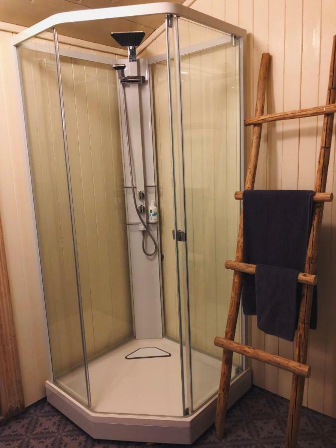 Bakarstuo, Utpa Neset Villa Trofors Luaran gambar